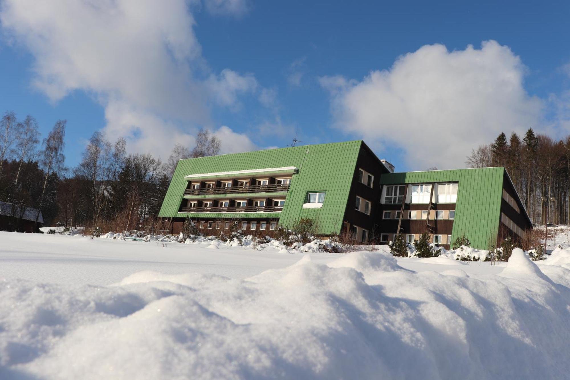 Hotel Albert - Retro Paseky nad Jizerou Exterior photo